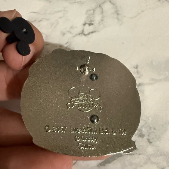 Disney Star Wars Pin Mickey Mouse Skywalker Enamel Pin 2007 Trading Pin - Picture 3 of 4